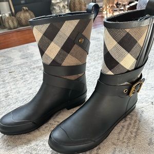 Burberry rain boots
